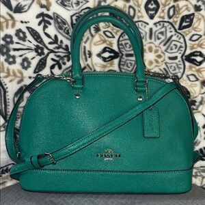 FINAL Coach New York Green Leather Dome Satchel, Silvertone Hardware, with Strap
